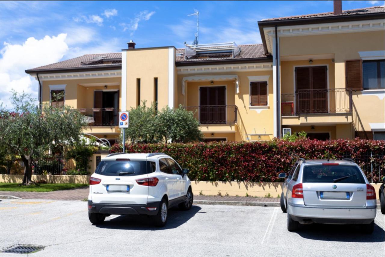 Relax In Collina Apartment Misano Adriatico Exterior photo