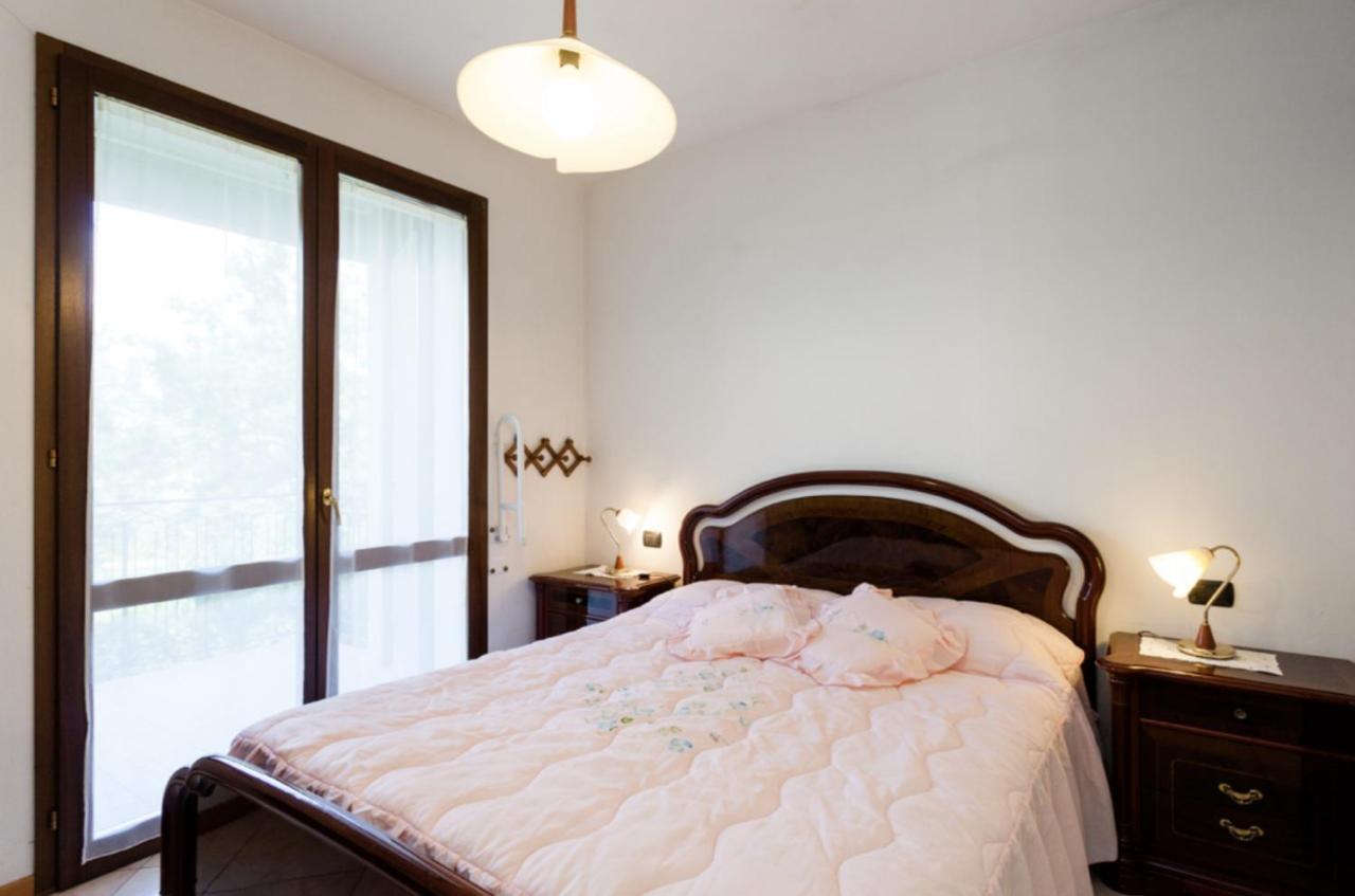 Relax In Collina Apartment Misano Adriatico Exterior photo