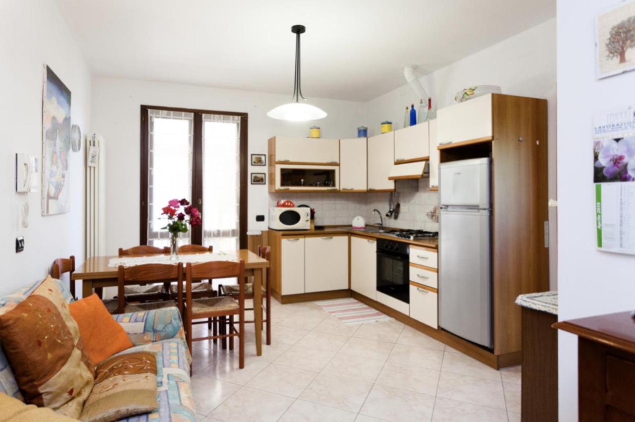 Relax In Collina Apartment Misano Adriatico Exterior photo