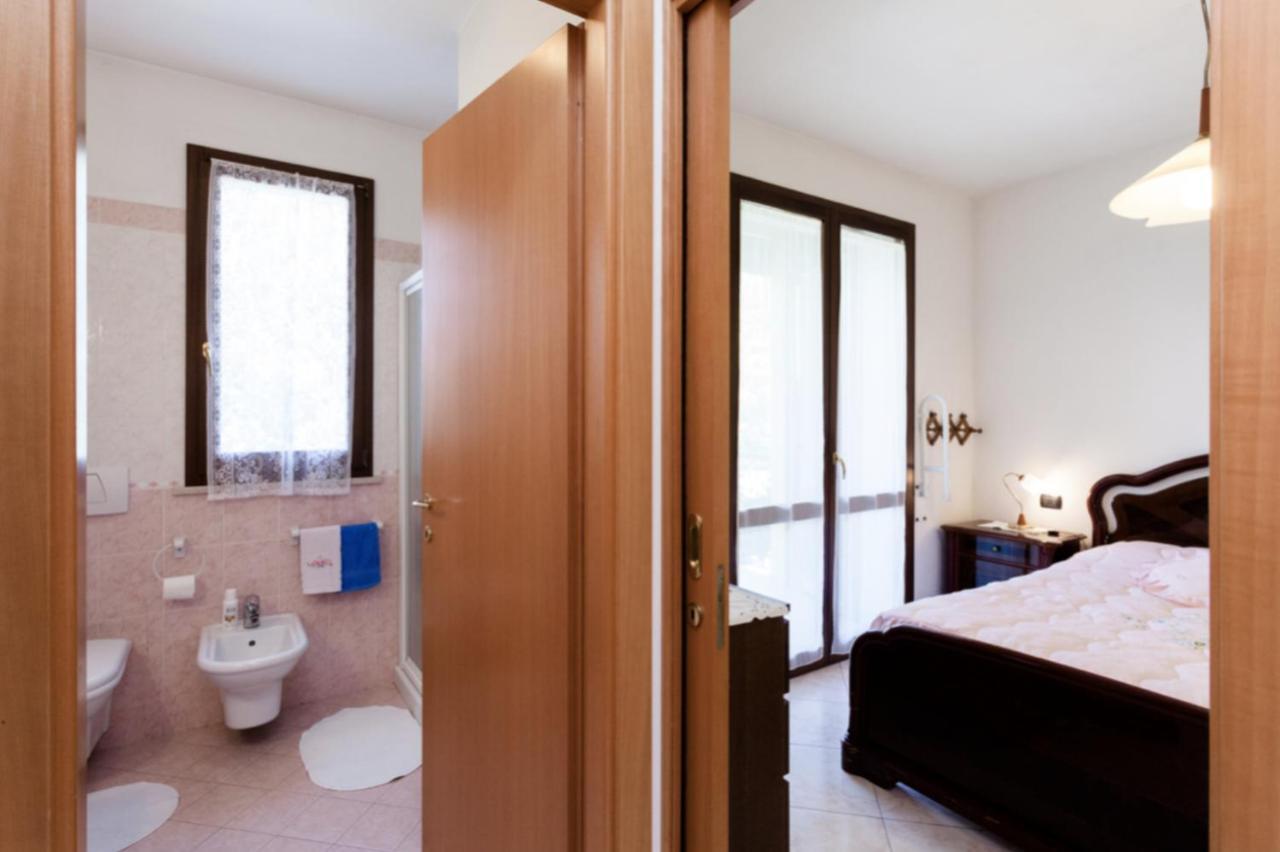 Relax In Collina Apartment Misano Adriatico Exterior photo
