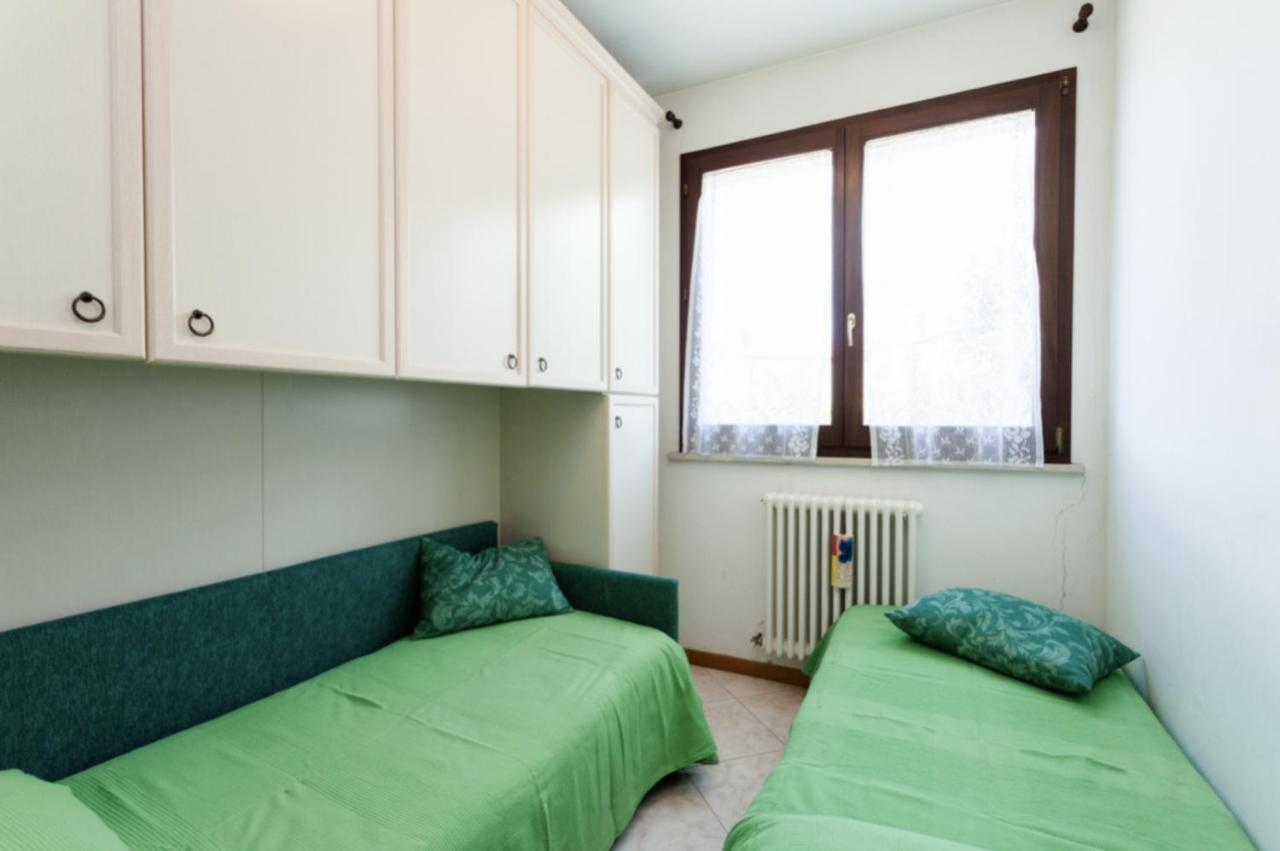 Relax In Collina Apartment Misano Adriatico Exterior photo