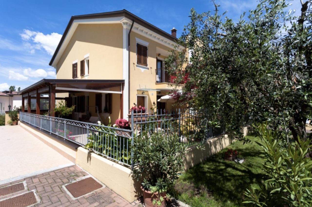 Relax In Collina Apartment Misano Adriatico Exterior photo